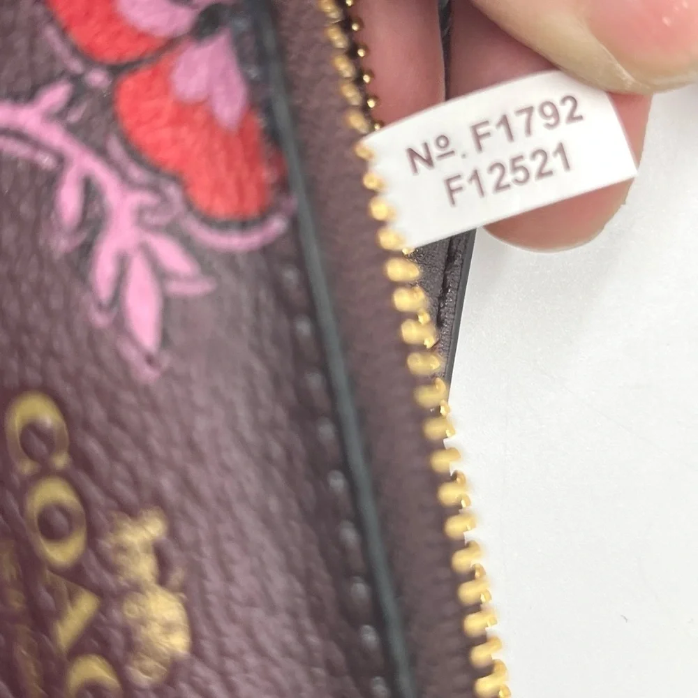 Coach Wildflower Print Dk Lt Purple Wristlet Wallet F12521 New Limited Edition‎